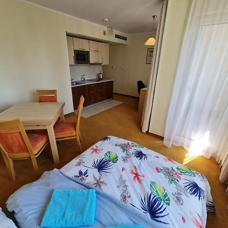 10Q - Z6 Apartament 804 Varsóvia Exterior foto